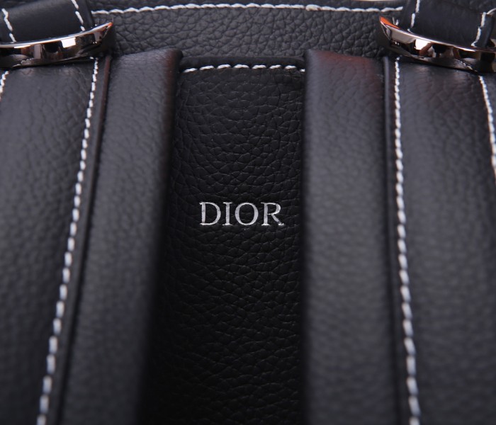 Handbag Dior 93313 size 19x27.5x11.5 cm