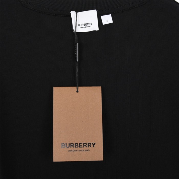 Clothes Burberry 28