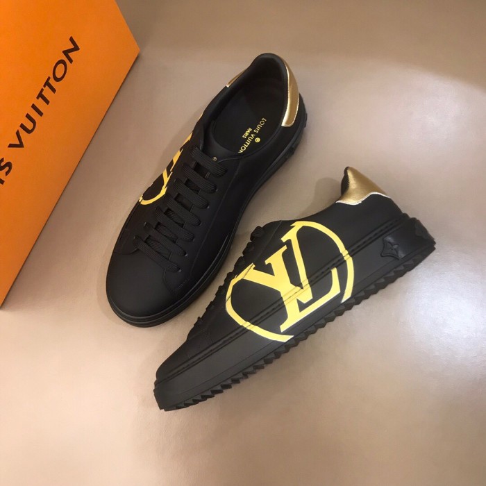 Louis Vuitton Low Top sneaker 24