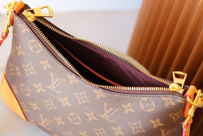 Handbag Louis Vuitton M45832 M45831 size 29 x 16 x 9.5cm
