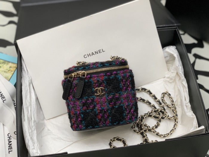 Handbag Chanel 99218 size 8.5*11*7* cm