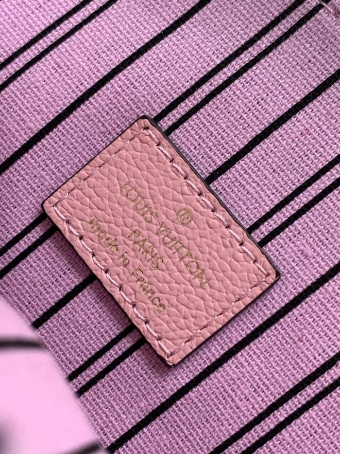 Handbag Louis Vuitton M44071 size 25 x 19 x 9 cm