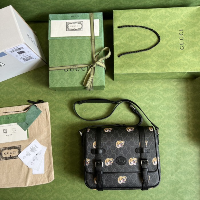 Handbag Gucci 658542 size 28*24*8.5 cm