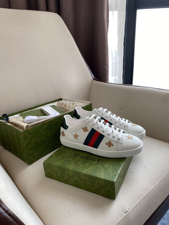 Gucci Women's Ace sneaker with bee sneaker 4