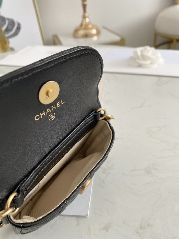 Handbag Chanel 81462 size 9*10.5*2.5 cm