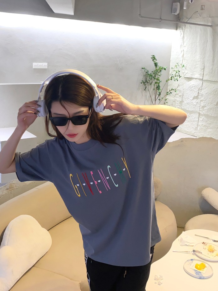 Clothes Givenchy 129