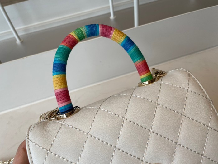 Handbag Chanel AS2215