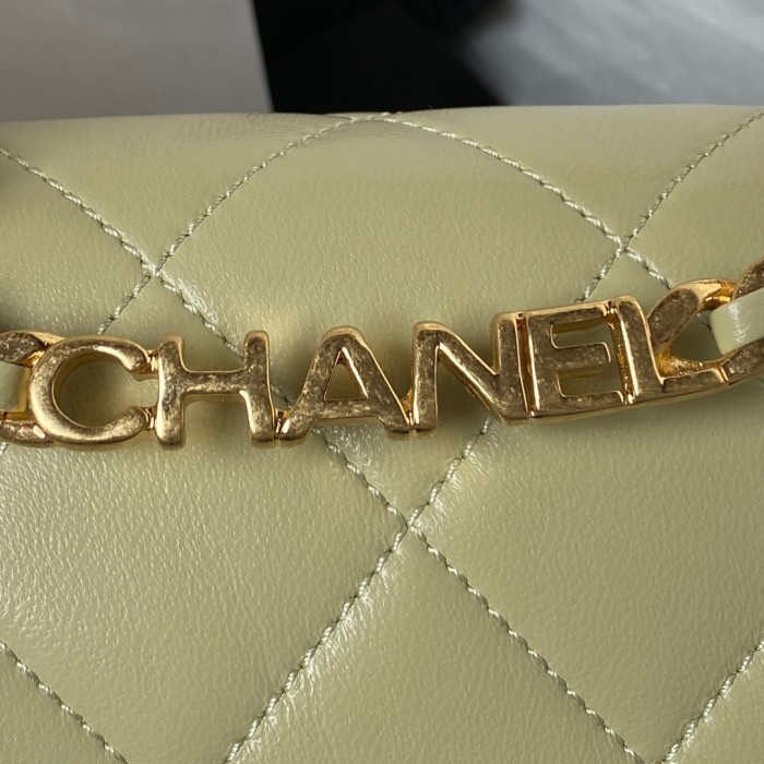 Handbag Chanel AS3749 size 20 cm