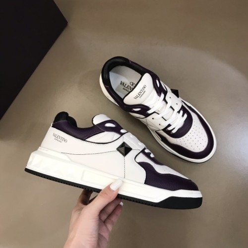 Valentino Garavani One Stud Low-top sneakers 13