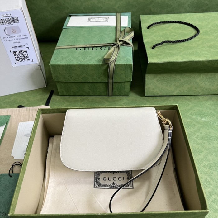 Handbag Gucci 698630 size 22*13*5 cm