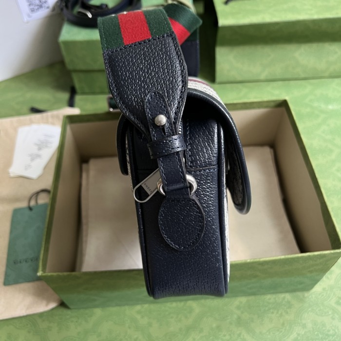 Handbag Gucci 722117 size 23*17*7 cm