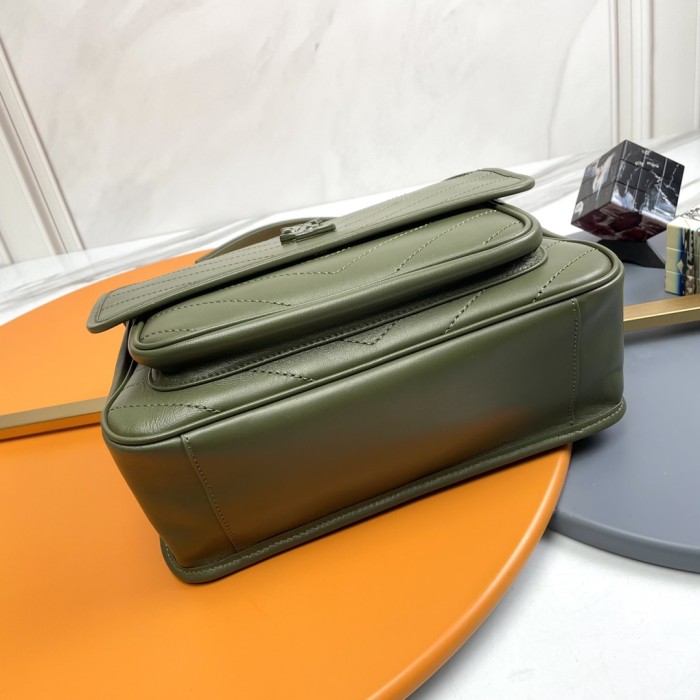 Handbags SAINT LAURENT 498894 size 28x20.5x8.5 cm