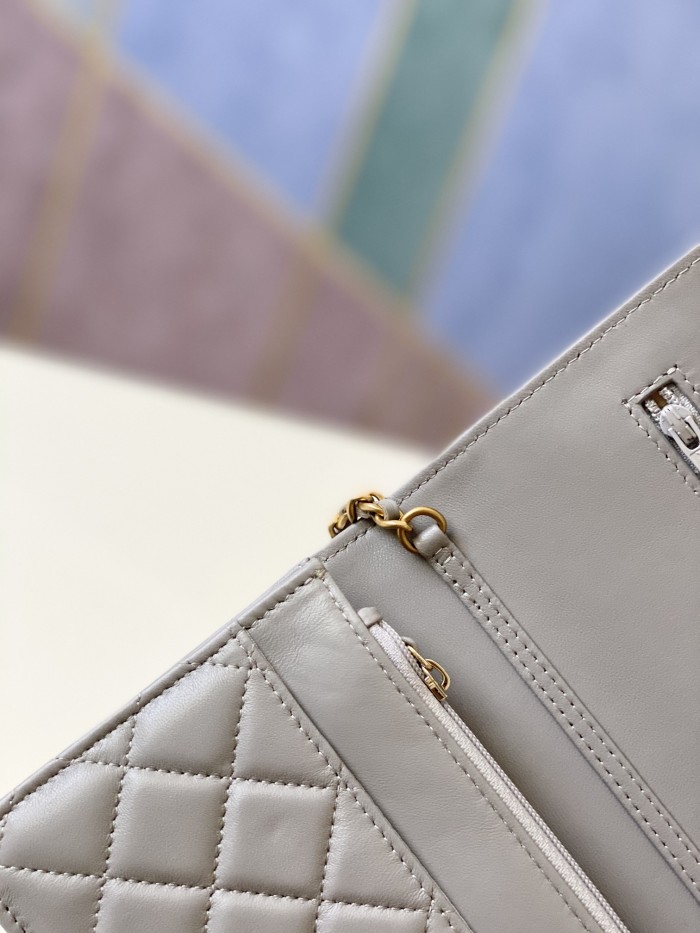 Handbag Chanel 81133 size 19 cm