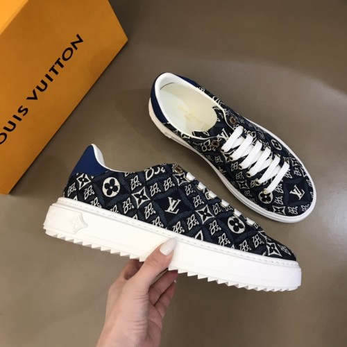 Louis Vuitton Low Top sneaker 42