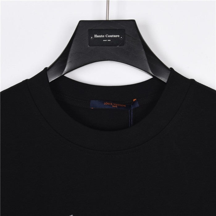 Clothes Louis Vuitton 385