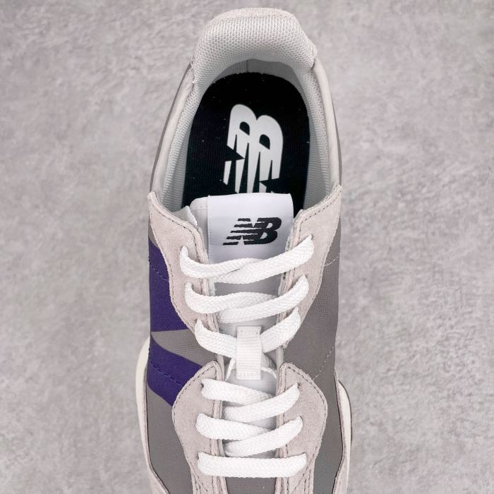 New Balance 327 Sneaker 16
