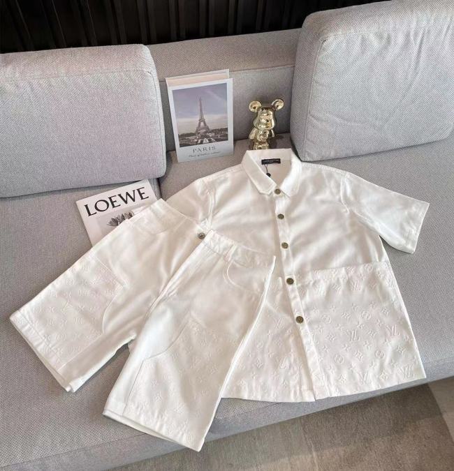 Clothes Louis Vuitton 158