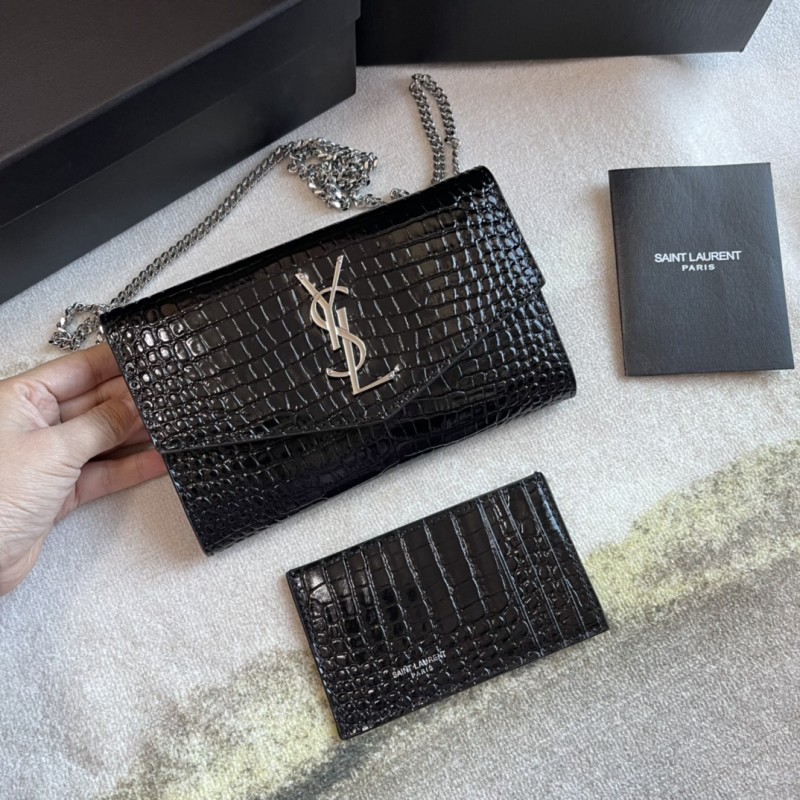 Handbags SAINT LAURENT 607788 size 19x12x4 cm