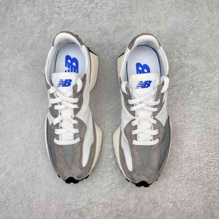 New Balance 327 Sneaker 10