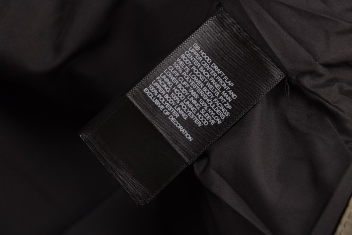 Clothes The North face 3