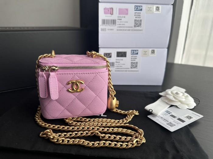 Handbag Chanel 3203 size 11cmx8.5cmx7 cm