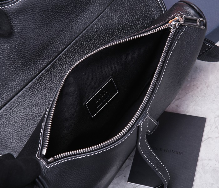 Handbag Dior size 26 x 19 x 4.5 cm