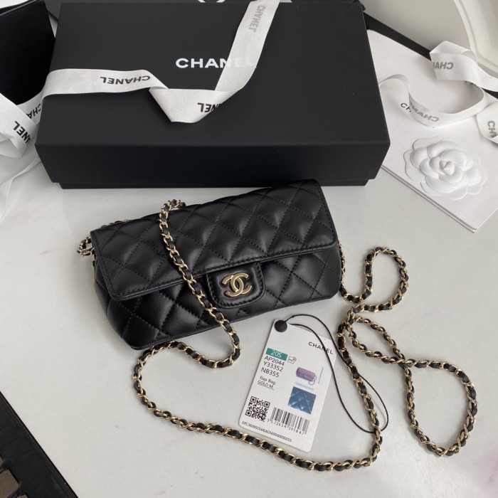 Handbag Chanel AP2044 size 𝟏𝟖.𝟓𝐱𝟓𝐱𝟗 𝐜𝐦