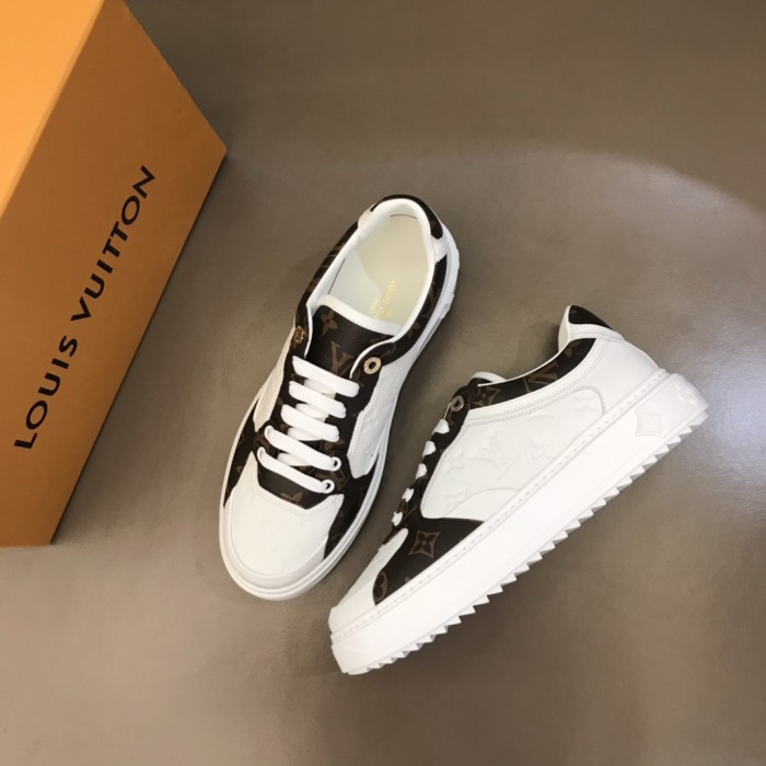 Louis Vuitton Low Top sneaker 78
