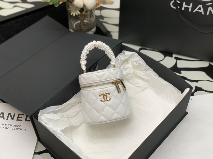 Handbag Chanel 2729 size 11*11.5*9.5* cm