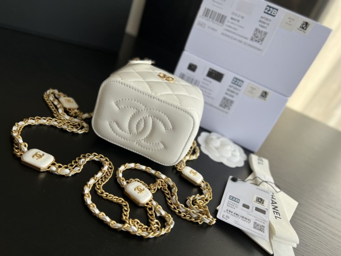 Handbag Chanel 2931 size 8.5cmx11cmx7 cm