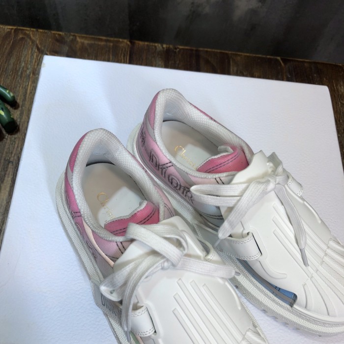 Dior DIOR-ID Sneaker 16