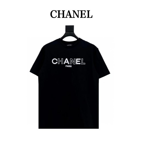 Clothes CHANEL 1