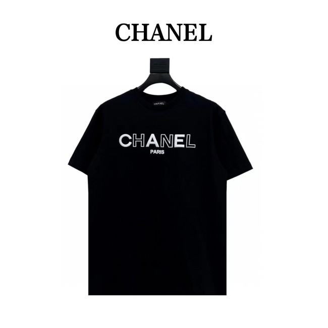 Clothes CHANEL 1