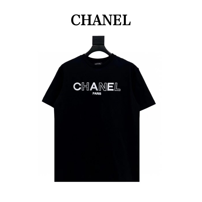 Clothes CHANEL 1