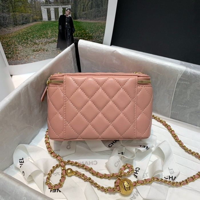 Handbag Chanel 81138 size 16 9.5 8 cm
