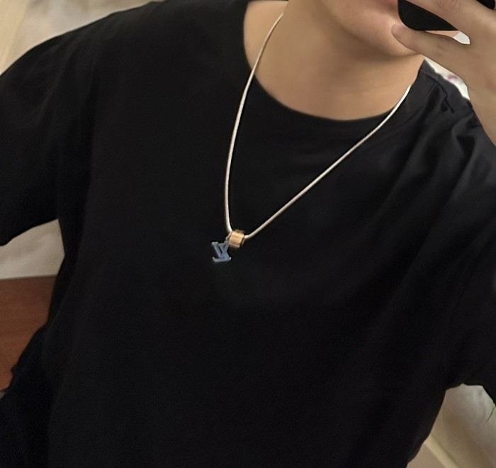 Clothes Louis Vuitton 56