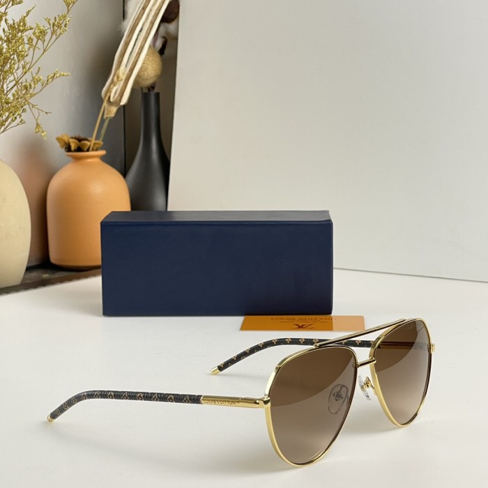 Sunglasses Louis Vuitton Z1797U Size：59 15-145