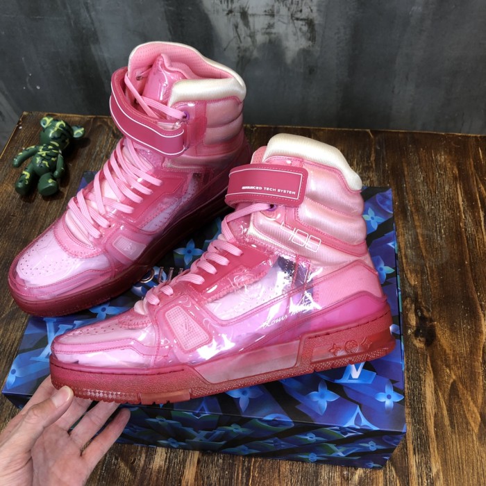 Louis Vuitton Trainer Sneakers 43