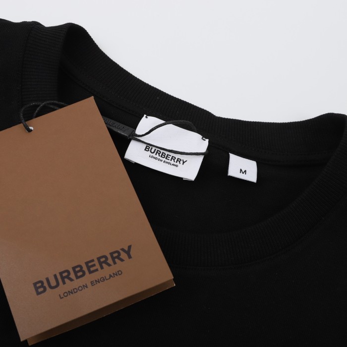 Clothes Burberry 239
