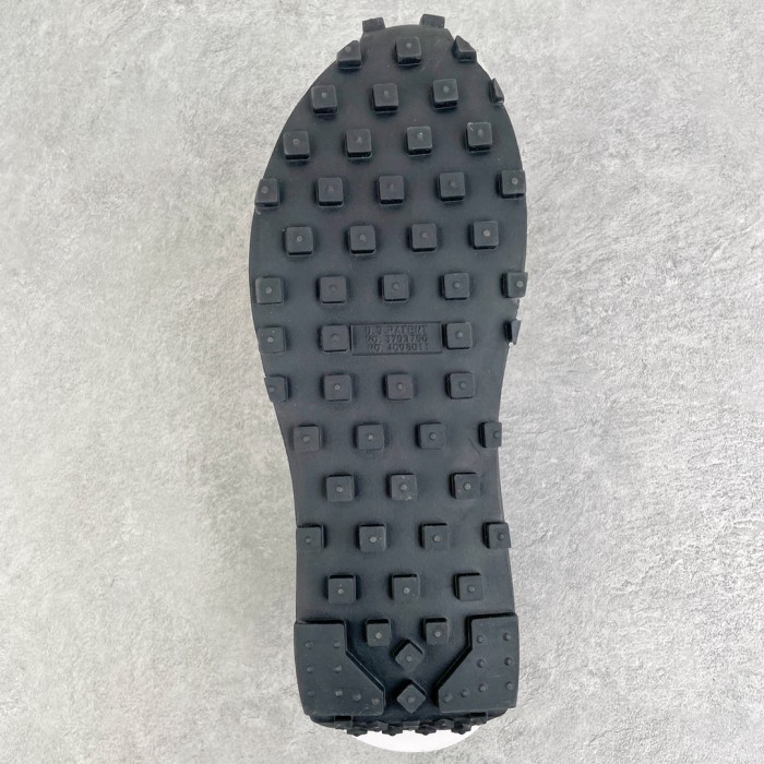 Nike LD Waffle SF sacai Fragment Grey