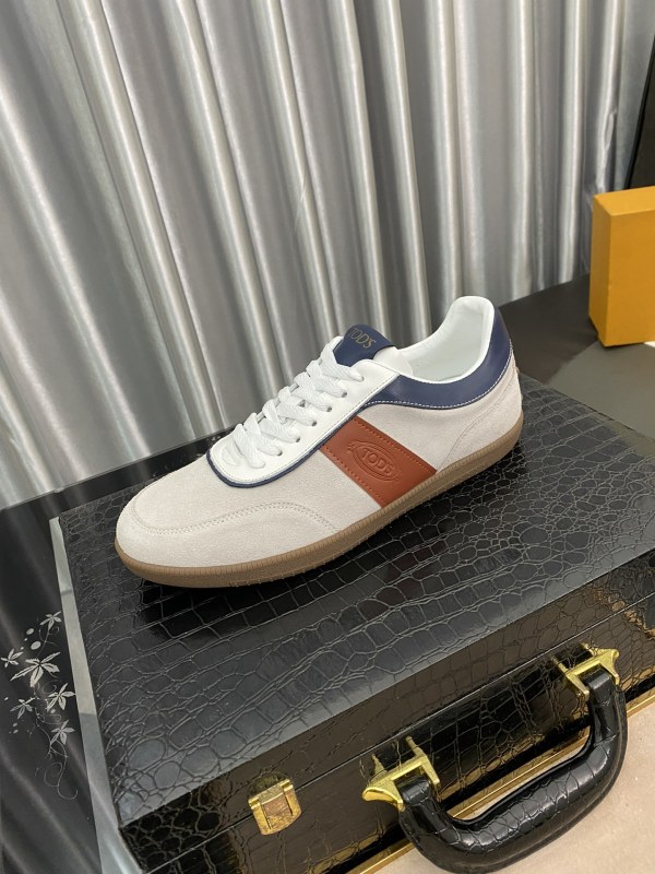 TOD'S Tabs Sneaker 4