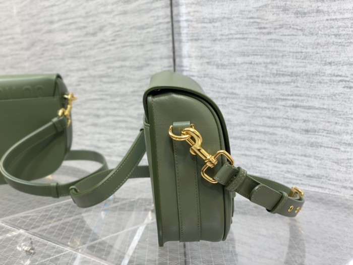 Handbag Dior size 22*17*6 cm