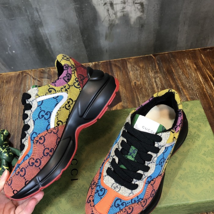 Gucci Rhyton sneaker 10