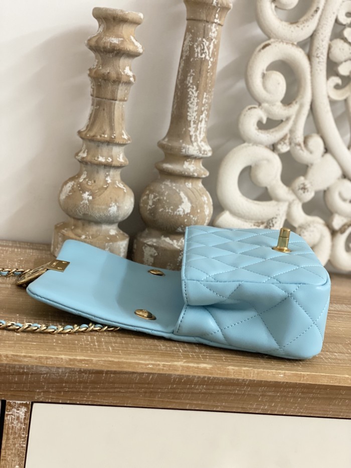 Handbag Chanel 3474 size 15*20*8 cm