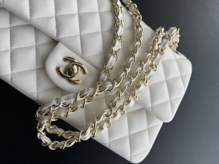 Handbag Chanel size 25 cm