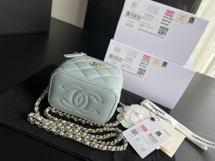 Handbag Chanel AP2198 size 11cmx8.5cmx7 cm