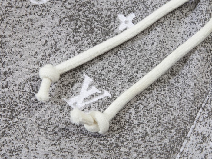 Clothes Louis Vuitton 237