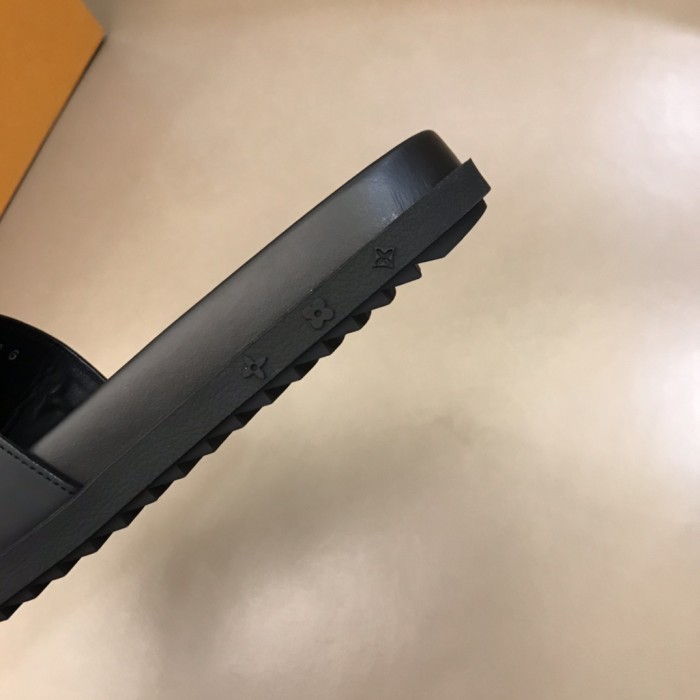 Louis Vuitton Slipper 88