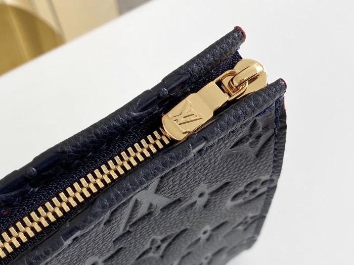 Handbag Louis Vuitton M45665 size 26X20X5 cm