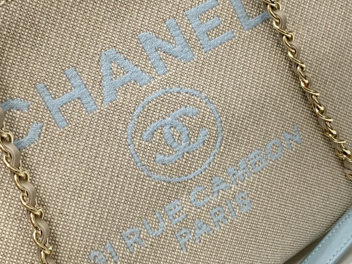Handbag Chanel size 38 cm